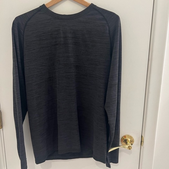 Zella Tops - Zella Long Sleeve Athletic Top Size XL Womens